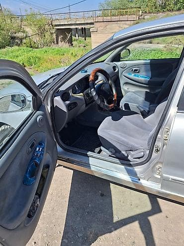 Hyundai Avante: 2000 г., 1.5 л, Ручные, Бензин, Седан — 10