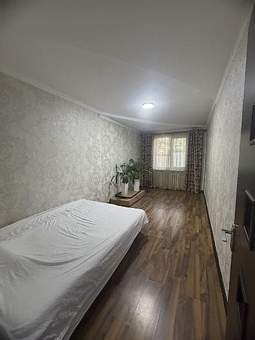 3 комнаты, 62 м², ул. Московская / Уметалиева 104 серия, 1 этаж — 4
