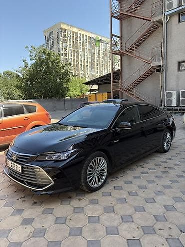 Toyota Avalon: 2019 г., Гибрид, Седан — 3