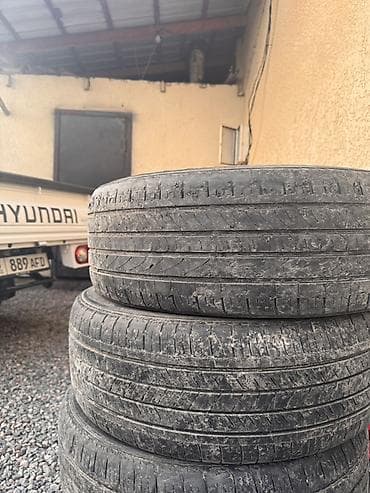 suv: Комплект летних шин — 4 штуки. Размер: 235/55 R19 Индекс — 4