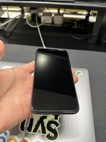 iphone 7 8: IPhone 11 Pro, Б/у, 64 ГБ, Зеленый, 100 % — 3