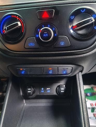 f 10: Hyundai Solaris: 2018 г., 1.6 л, Автомат, Бензин, Седан — 10