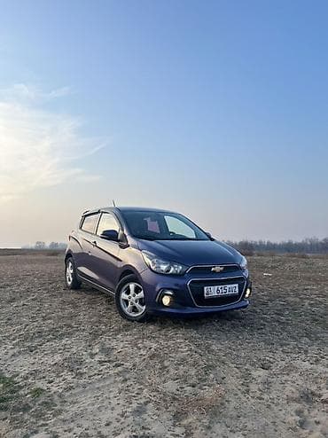 sp 4: Chevrolet Spark: 2016 г., 1 л, Вариатор, Бензин, Хэтчбэк — 2