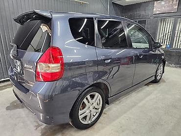 срв 2007: Honda Jazz: 2007 г., 1.4 л, Вариатор, Бензин, Хэтчбэк — 3