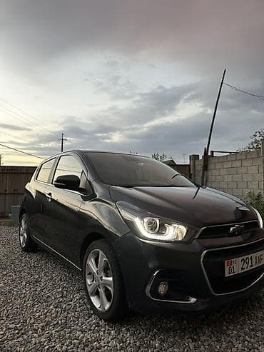 Chevrolet Spark: 2016 г., 1 л, Автомат, Бензин, Хэтчбэк at lalafo.kg Chevrolet Spark: 2016 г., 1 л, Автомат, Бензин, Хэтчбэк