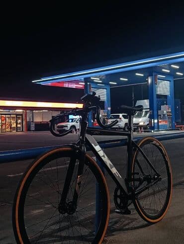 сколько стоит велик в бишкеке: Городской велосипед, BMW, Рама S (145 - 165 см), Новый — 1