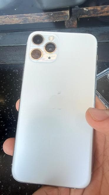 IPhone 11 Pro, Б/у, 256 ГБ, Серебристый