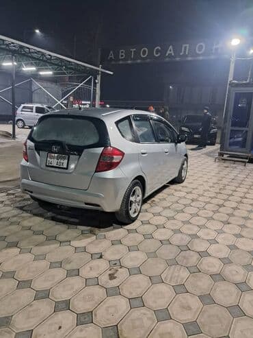хонда сивик 2012: Honda Jazz: 2012 г., 1.2 л, Механика, Бензин, Хэтчбэк — 6