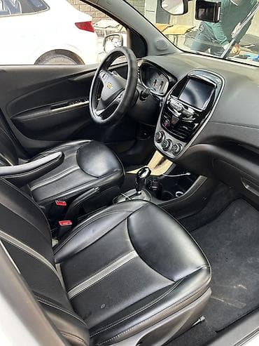 legacy b4: Chevrolet Spark: 2020 г., Хэтчбэк — 6