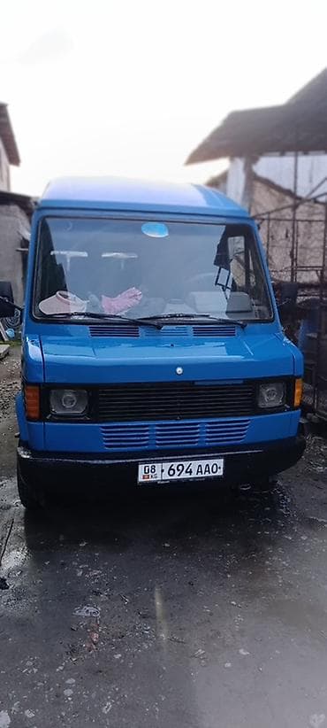 Автобус, Mercedes-Benz, 1990 г., 2.9 л, до 15 мест