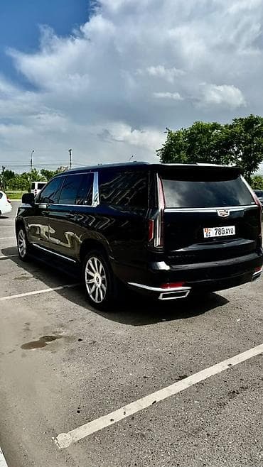 cadi: Cadillac Escalade: 2021 г., Бензин, Внедорожник — 3