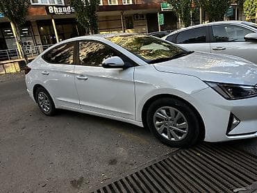 комбинированная: Hyundai Avante: 2020 г., 1.6 л, Автомат, Газ, Седан — 2