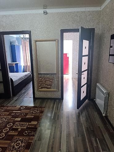 2 бөлмө, Менчик ээси, Жарым -жартылай эмереги бар