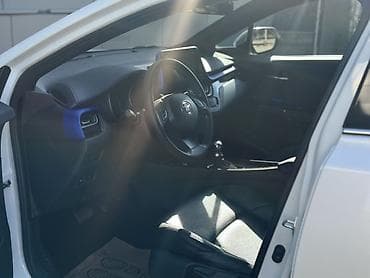 evo poliki: Toyota C-HR: 2019 г., 2 л, Автомат, Бензин, Кроссовер — 3