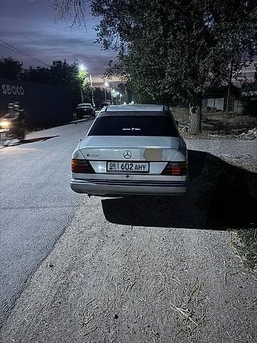 мерседес 124 обшивка: Mercedes-Benz W124: 1992 г., 3 л, Механика, Дизель, Седан — 2