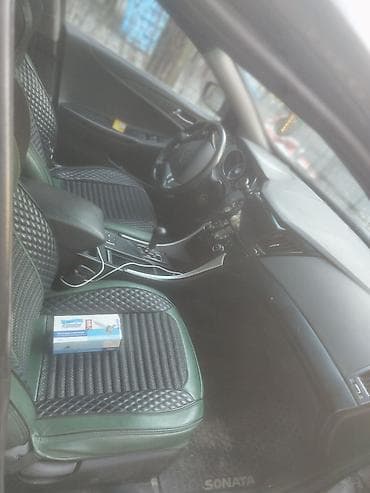 sanat: Hyundai Sonata: 2009 г., 2 л, Автомат, Газ, Седан — 9