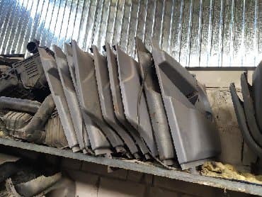 продаю кадиллак: Бу запчасти — 20