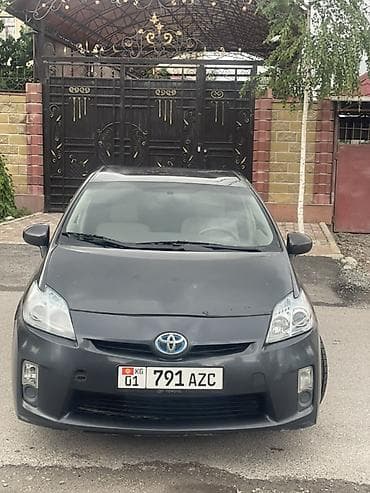 toyota prius 2013: Toyota Prius: 2012 г., Вариатор, Гибрид, Хэтчбэк — 1