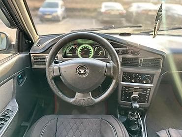 мега авто: Daewoo Nexia: 2010 г., 1.6 л, Механика, Бензин, Седан — 1