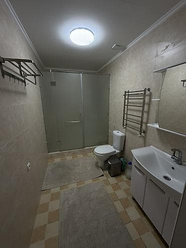 Дома: 200 м², 4 комнаты, Утепленный, Бронированные двери, Балкон застеклен — 8