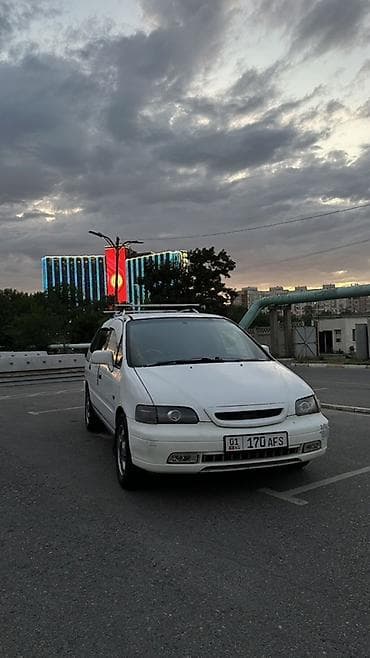 Торг уместен,продаю срочно!!! Адиссей 1999 года Звоните для подробной