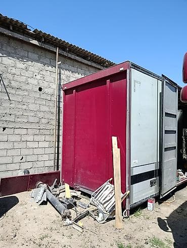 средний кузов ву: Будка DAF — 5