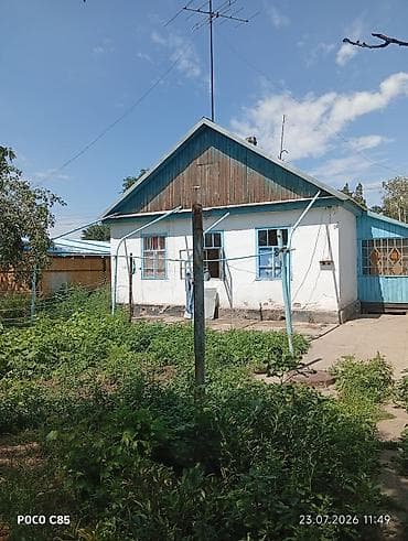гараж кирпич: Продаётся жилой дом 15 сотка участком.в Центральная улица для бизнеса — 3