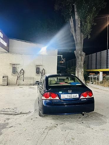 матом фит: Honda Civic: 2008 г., 1.3 л, Вариатор, Гибрид, Седан — 10