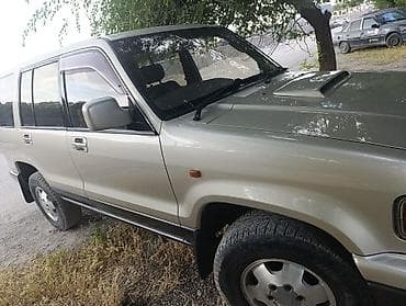 4х4 машина: Isuzu Bighorn: 1995 г. — 1