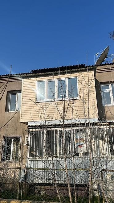 Услуги по строительству и ремонту: Услуги по выносу, остеклению и обшивке балконов/лоджий под ключ — 1