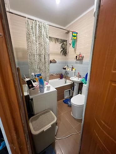 Батирлер: 1 бөлмө, 34 м², 12-мкр 105-серия, 4 кабат, Косметикалык оңдоо — 4