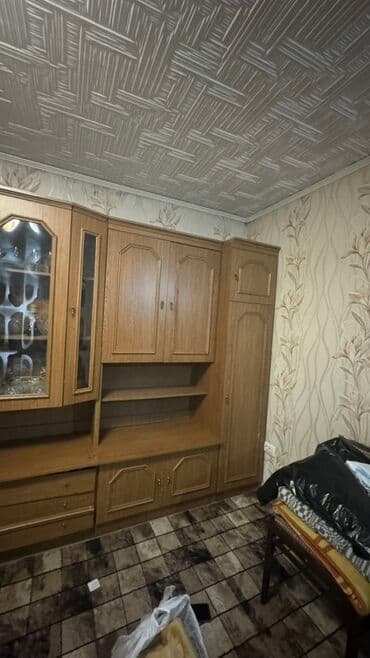 шкафы для гостинной: Гарнитур для зала, Б/у, Шкаф, ДСП, Самовывоз, цвет - Коричневый — 6