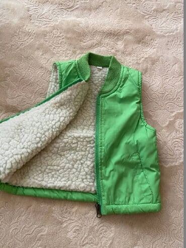 пальто детское демисезонное: Зимний детский комбез раздельный на флисе, жилетка в комплекте, Б/У — 3