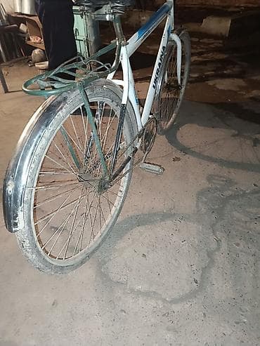 Шоссе велосипеддери: Шаардык велосипед, Велосипед алкагы M (156 - 178 см), Колдонулган — 2