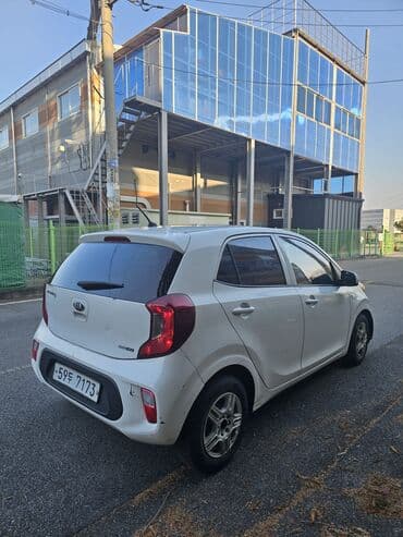 купить бу тент на фуру: Kia Morning: 2017 г., 1 л, Автомат, Бензиновая, Хэтчбэк — 4