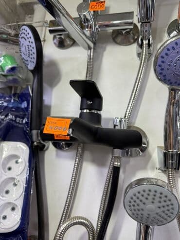 детский стул 3 в 1: Смеситель для ванны/душа, настенный, однорычажный. - Корпус в матовом — 1