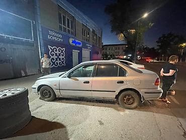 сивик ош: Honda Civic: 2000 г., 1.5 л, Автомат, Бензин, Седан — 1