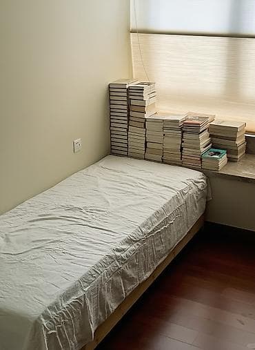 квартира на иссык: Сдаётся комната в центре города, при доме с кухней, туалетом, газ — 1