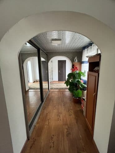 дом резиденция: Дом, 1300 м², 3 комнаты, Собственник — 12