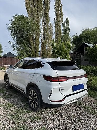 song: BYD Song Plus: 2023 г., Электромобиль, Кроссовер — 4
