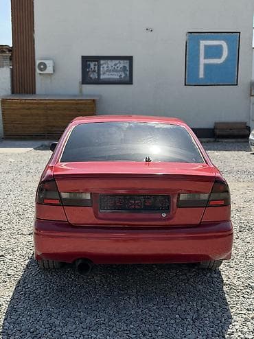 капот сешка: Subaru Legacy: 1999 г., 2 л, Ручные, Бензин, Седан — 5