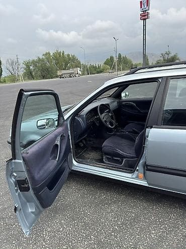 ali osman: Volkswagen Passat Variant: 1994 г., 1.8 л, Ручные, Бензин, Универсал — 8