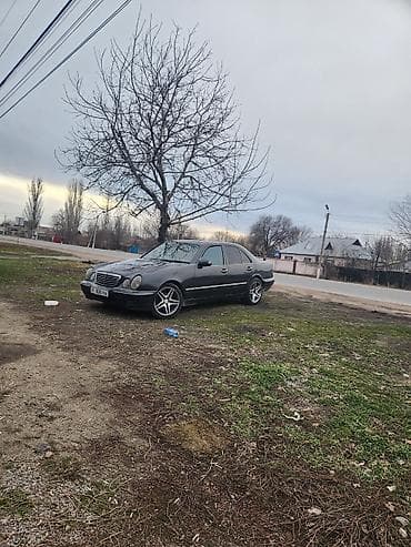 saf: Mercedes-Benz E-Class: 2002 г., Седан — 2