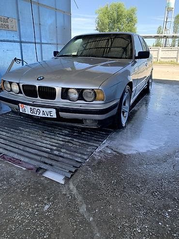 Продажа авто: BMW 5 series: 1991 г., 2 л, Механика, Бензин, Седан — 2