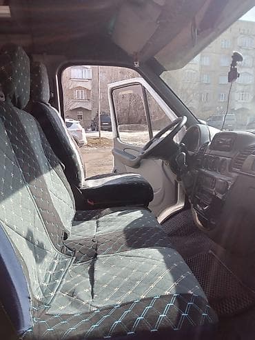 Аренда транспорта: Mercedes-Benz Sprinter пассажирский микроавтобус, длинная база — 6