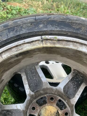 очень нужны: Колеса в сборе 235 / 45 / R 17, Зима, Б/у, Комплект, Легковые, Литые, отверстий - 5 — 15