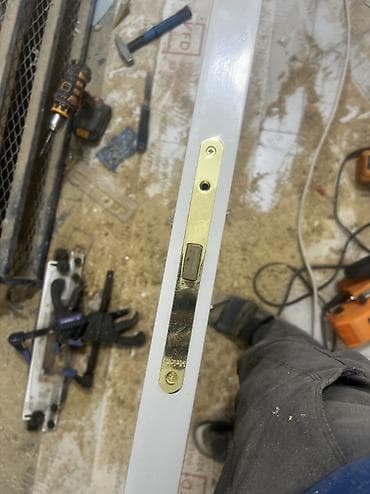 стоп краун: Дверь, Замок: Установка, Замена, Бесплатный выезд — 10