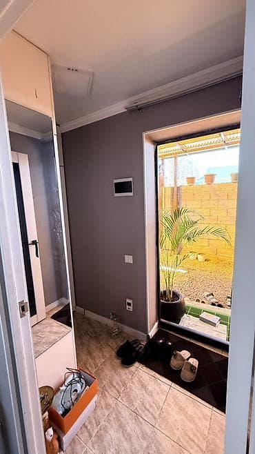 новопокровка сдается: 🚨 **СРОЧНО ПРОДАЕТСЯ ДОМ!** 🏡 📍 Новопокровка (всего 500 м от трассы) — 2