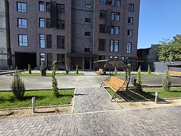 1: 1 комната, 43 м², Таатан ТЦ Элитка, 1 этаж, ПСО (под самоотделку) — 1
