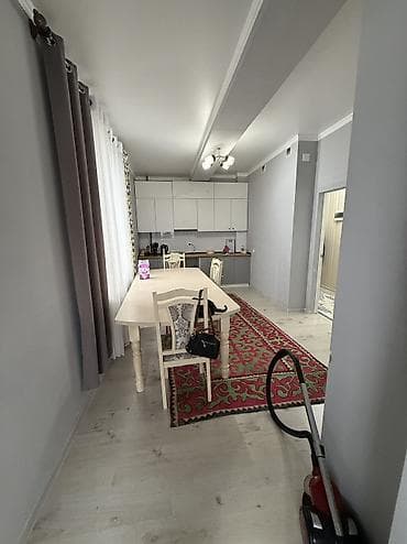 кватиру: 3 комнаты, 72 м², Элитка, 11 этаж — 8